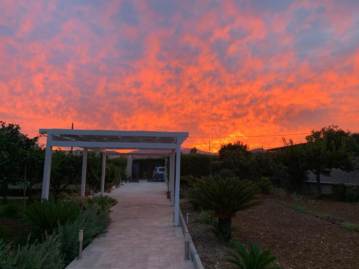 Casa Vacanza Villa Giovanna Valderice Dış mekan fotoğraf