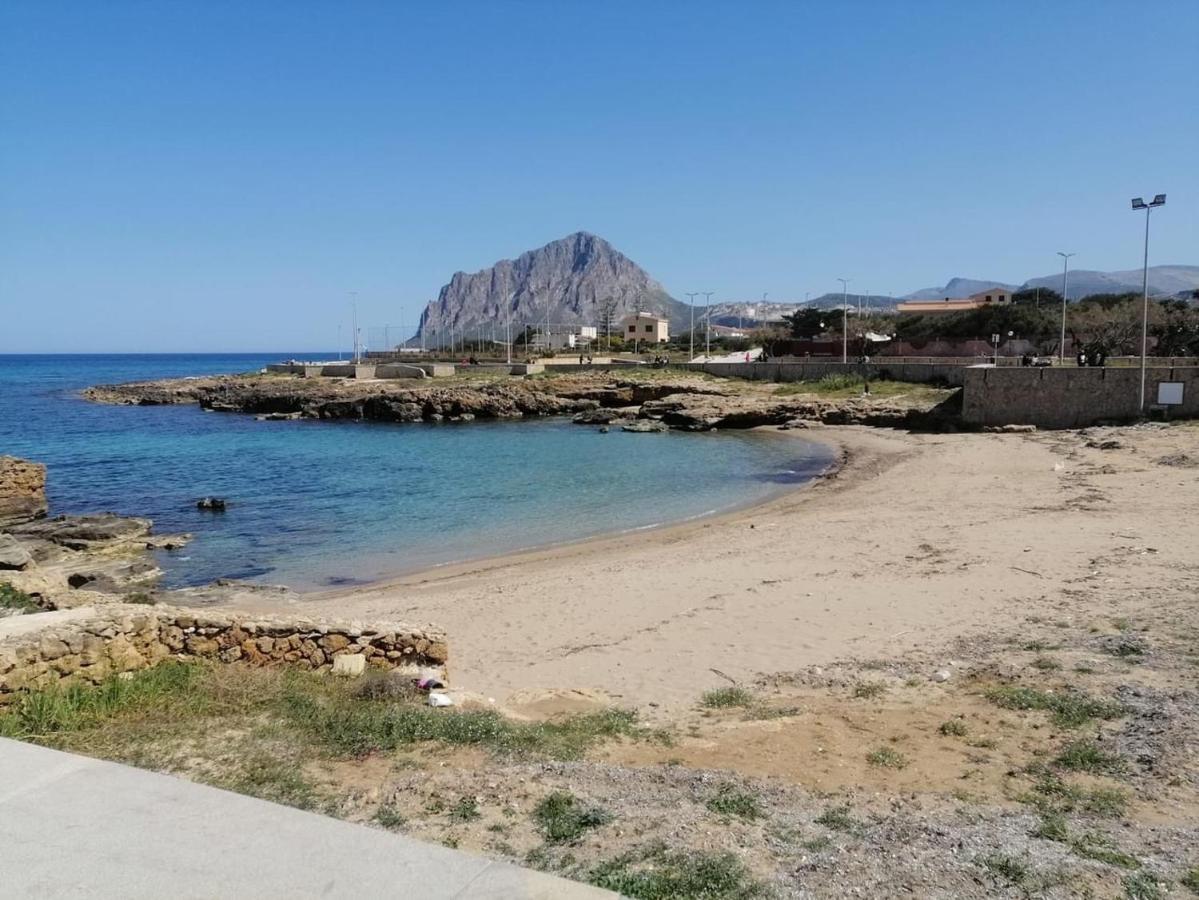 Casa Vacanza Villa Giovanna Valderice Dış mekan fotoğraf